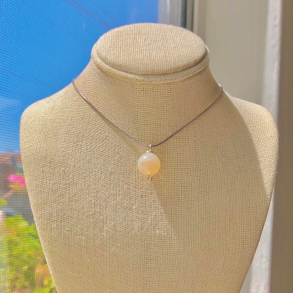 Yellow Botswana Agate ୨୧ Pendant Chain Necklace/Choker